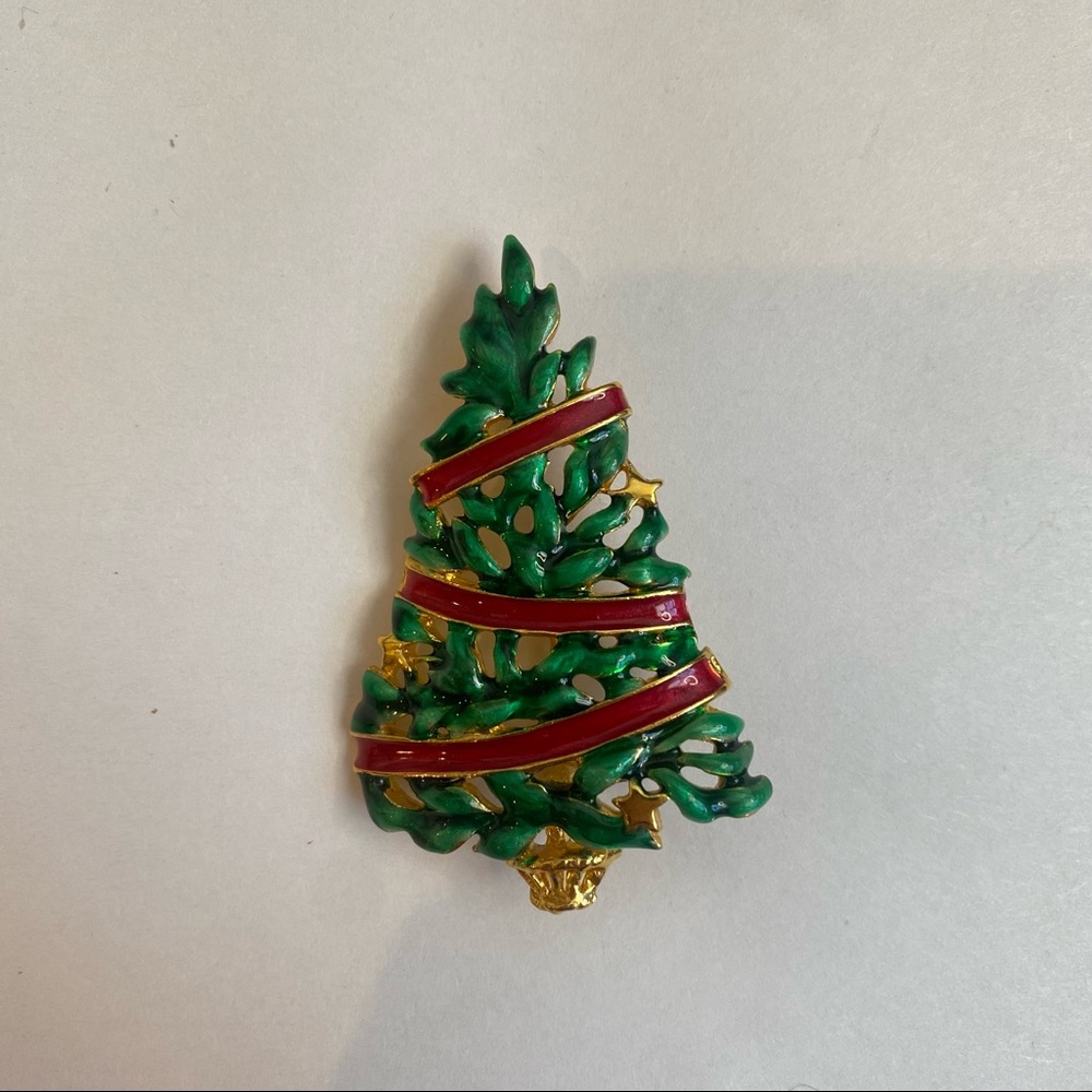 Vintage lacquered Christmas tree lapel pin brooch‎